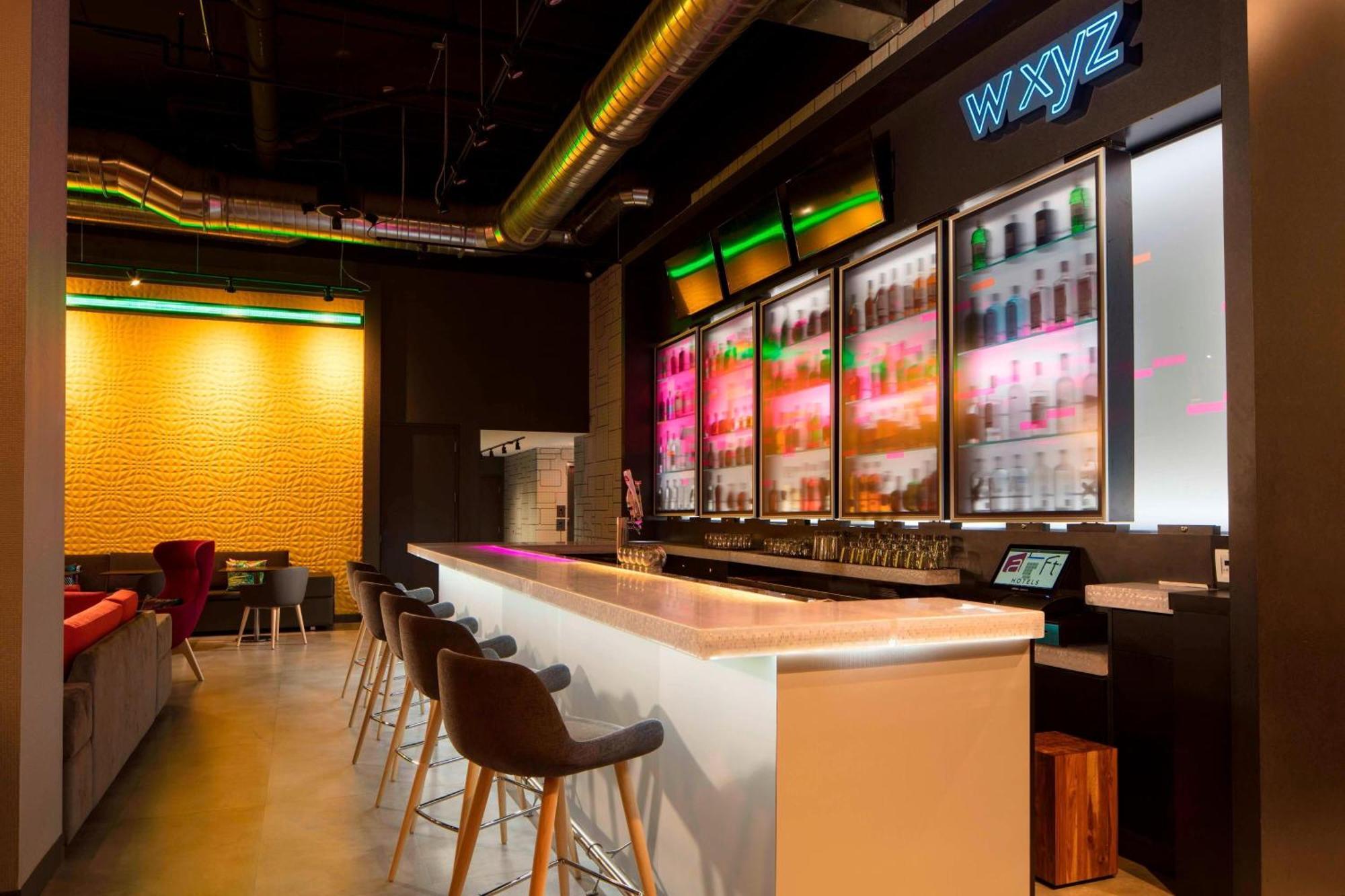 Aloft Coral Gables Hotel Exterior foto